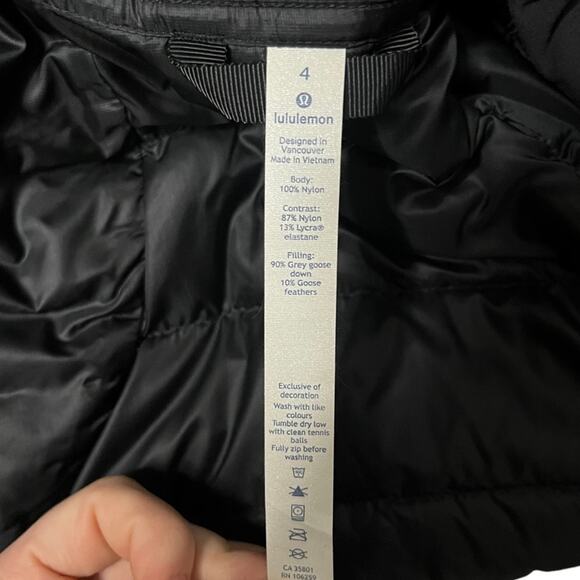 Lululemon Down For It All Puffer Vest Black sz 4 - Picture 10 of 12